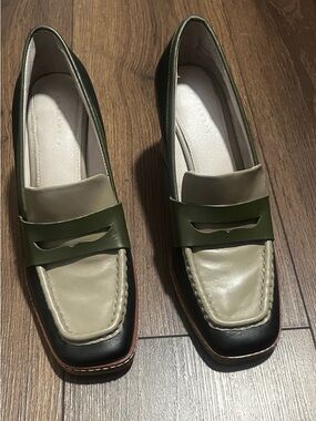 Sanctuary Tri-Tone Leather Loafers in Olive, Cream & Black
